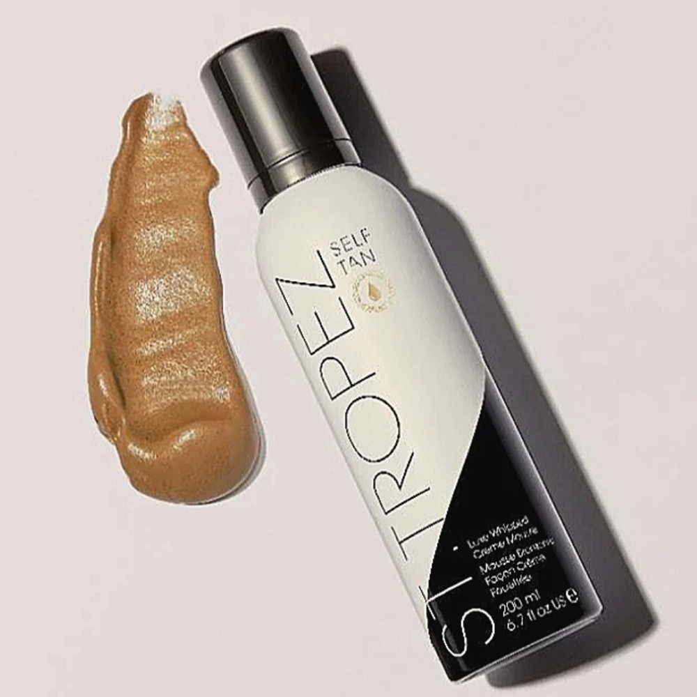 NWT! St. Tropez Luxe Whipped Tanning Mousse & Mitt, Full Size